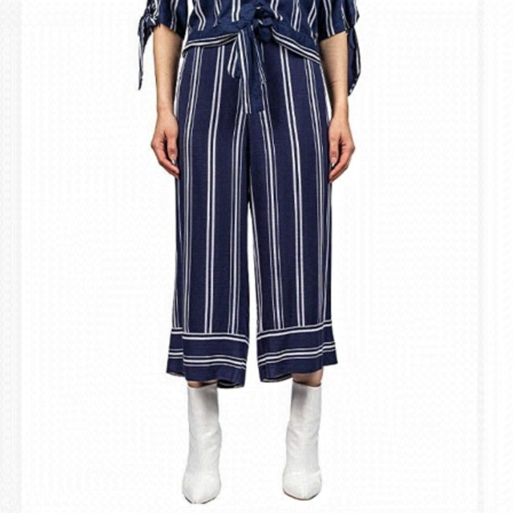 NWT Silver Jeans wide leg crop pants navy white striped Women’s Size M